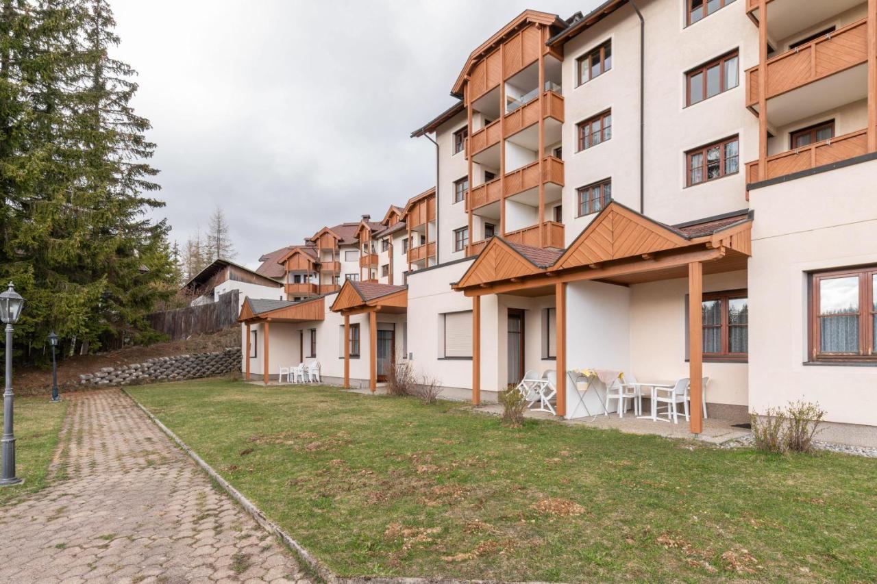 Apartment 2205 Kanzelhoehe Treffen Bagian luar foto